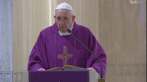 Frühmesse: Papst bittet um Lösungen für überfüllte Gefängnisse