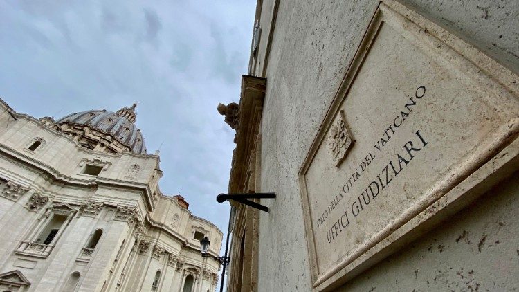 Gli Uffici giudiziari dello Stato della Città del Vaticano