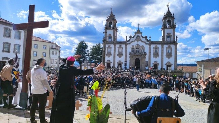 Weihbischof Américo Aguiar in der Diözese Viseu (Portugal)