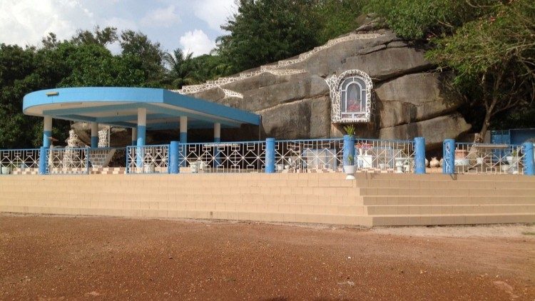 Le sanctuaire marial d'Arigbo, Notre-Dame de la Paix et de l'Unité, à Dassa Zoumè (Bénin).