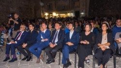 Otranto-pubblico-serata-finale.jpg