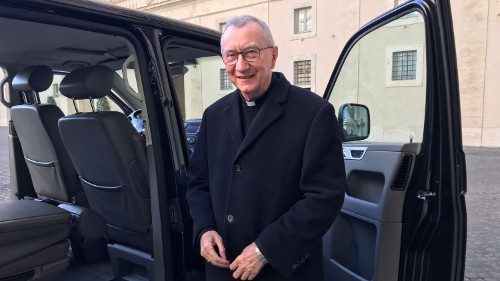 Parolin: il Papa invoca un nuovo slancio dalla Cop28 perché il mondo si sta sgretolando