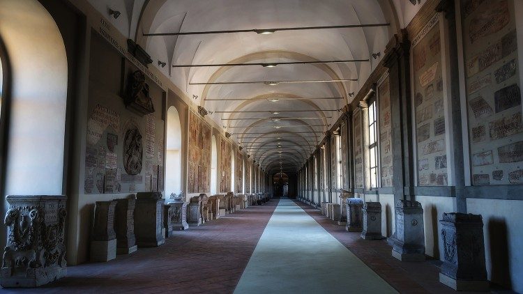  The Lapidary Gallery of the Vatican Museums