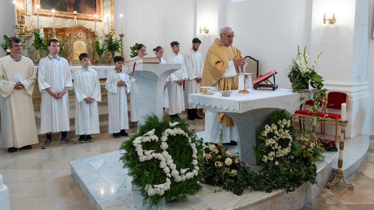 Kvanduk Frigyes atya jubileumi szentmiséje