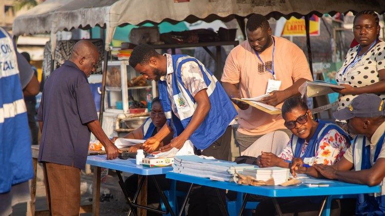 Elections générales au Ghana, samedi 7 décembre 2024.