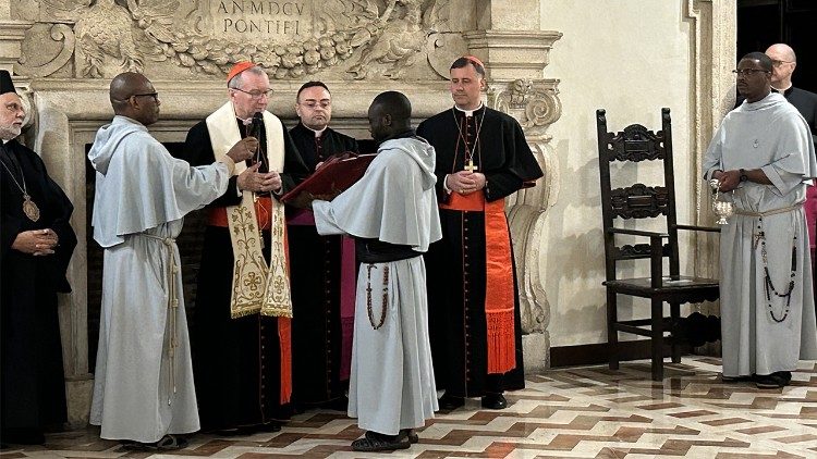 Cerimonia di benedizione e inaugurazione, presieduta dal cardinale segretario di Stato Pietro Parolin