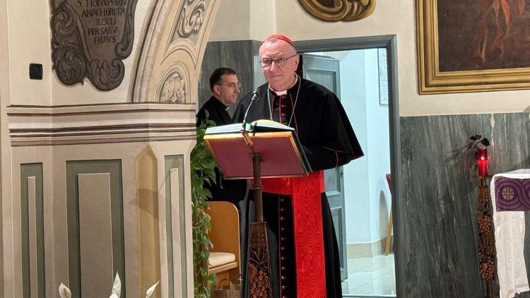 Cardinal Parolin in the chapel of the Bambino Gesù Hospital in Rome