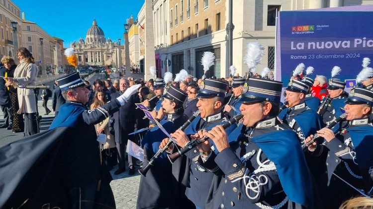 la Banda musicale del Corpo della Gendarmeria vaticana