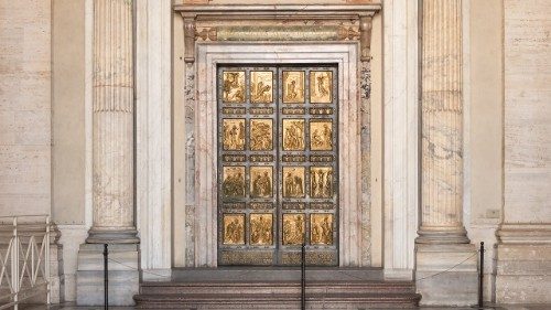 Die Heilige Pforte des Petersdoms - ein Geschenk des Bistums Basel