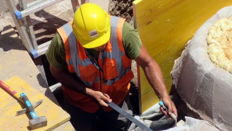 Work in Piazza Pia (photo by Saulius Kubilius)