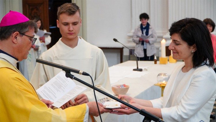 Misa celebrada en la catedral y presidida por el obispo de Basilea, monseñor Félix Gmür