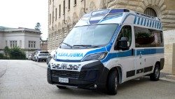 Ordine di Malta, donazione al Vaticano di un'ambulanza per il Giubileo