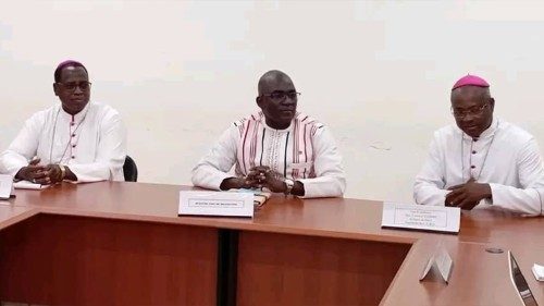 Mgr Dabiré salue le respect mutuel entre l’Église et l’État au Burkina Faso