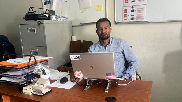 Nahom Birru, coordinateur du programme de santé mentale et de soutien psychosocial de JRS Ethiopie