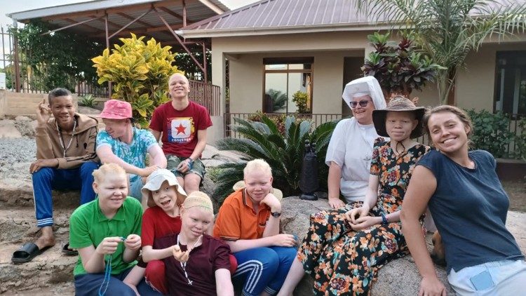 In the ‘Tanga’ House garden before the recitation of the Rosary